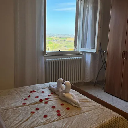 Lägenhet Figli Delle Stelle Santa Maria Nuova (Ancona)